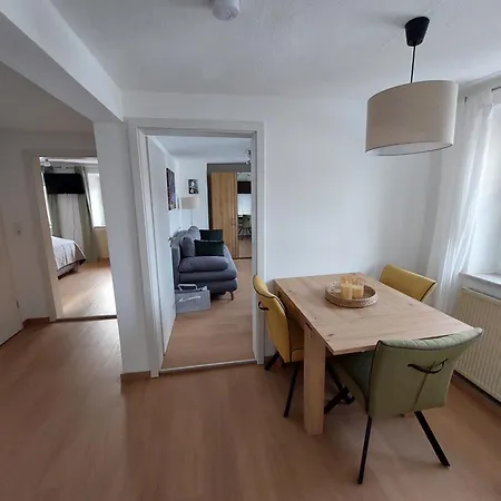 Апартаменты Haus Am Stadtschloss 3 Kueche Bad Лихтенфельс