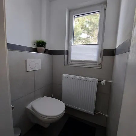 Haus Am Stadtschloss 3 Kueche Bad 利克田非