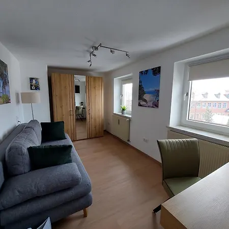 Апартаменты Haus Am Stadtschloss 3 Kueche Bad